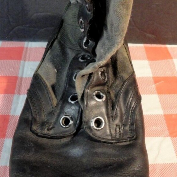 sz8.5W RO SEARCH NO YEAR VISIBLE COMBAT JUNGLE SINGLE LEFT BOOT ONLY SV 3054 main image 8